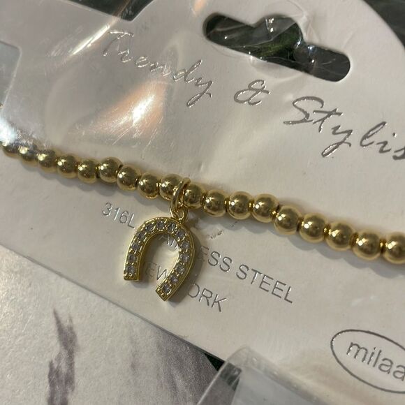 Bracelet with Charm  - Picture 3 of 4